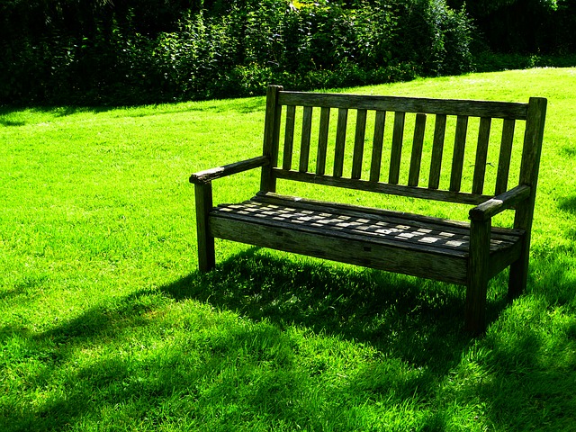 Garden bench 509988 640
