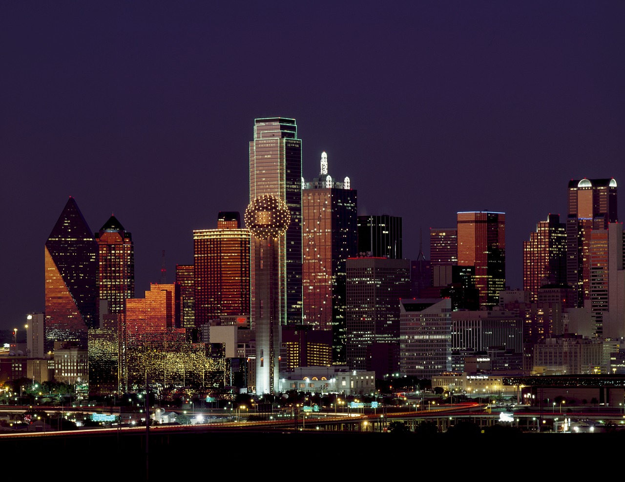 Dallas 555778 1280