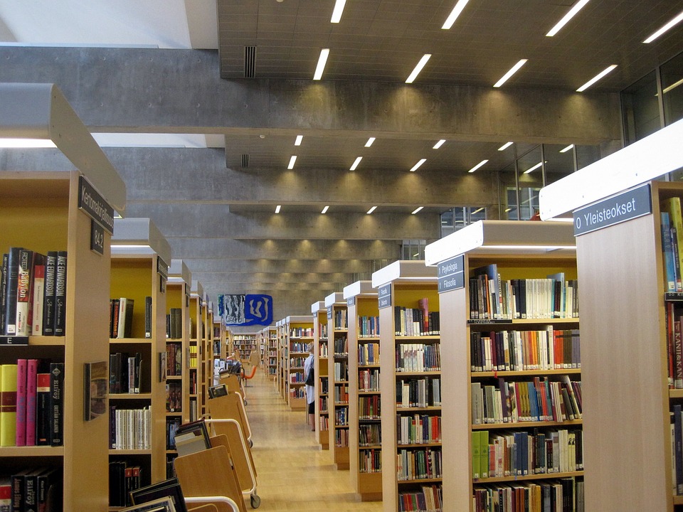Library 76917 960 720