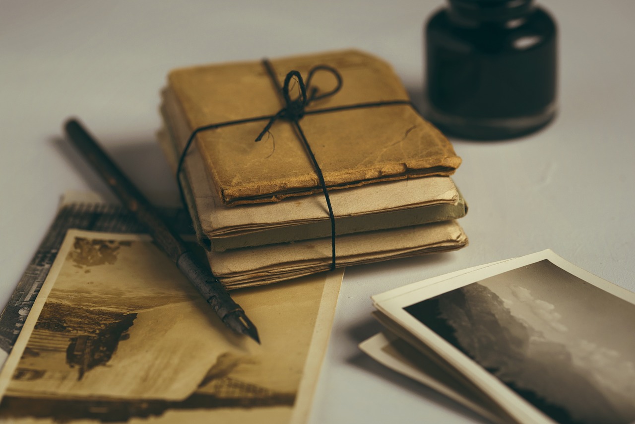 Old letters 1082299 1280